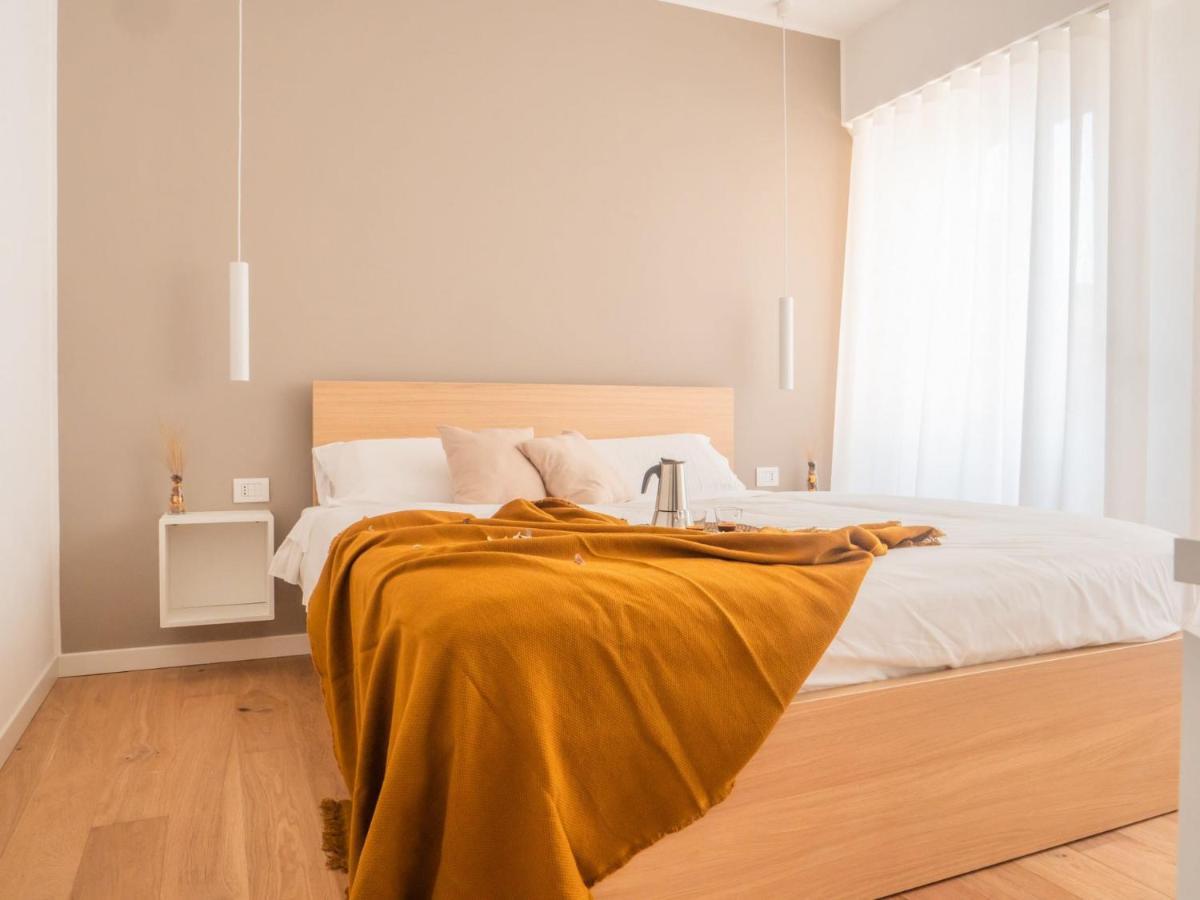 The Best Rent - Modern Apartment Near Corso Buenos Aires Милано Екстериор снимка