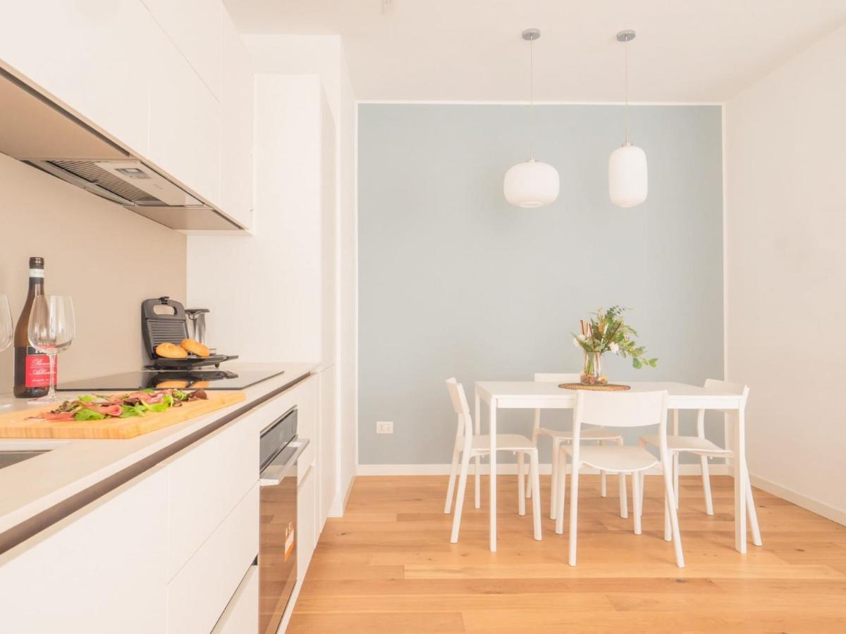 The Best Rent - Modern Apartment Near Corso Buenos Aires Милано Екстериор снимка